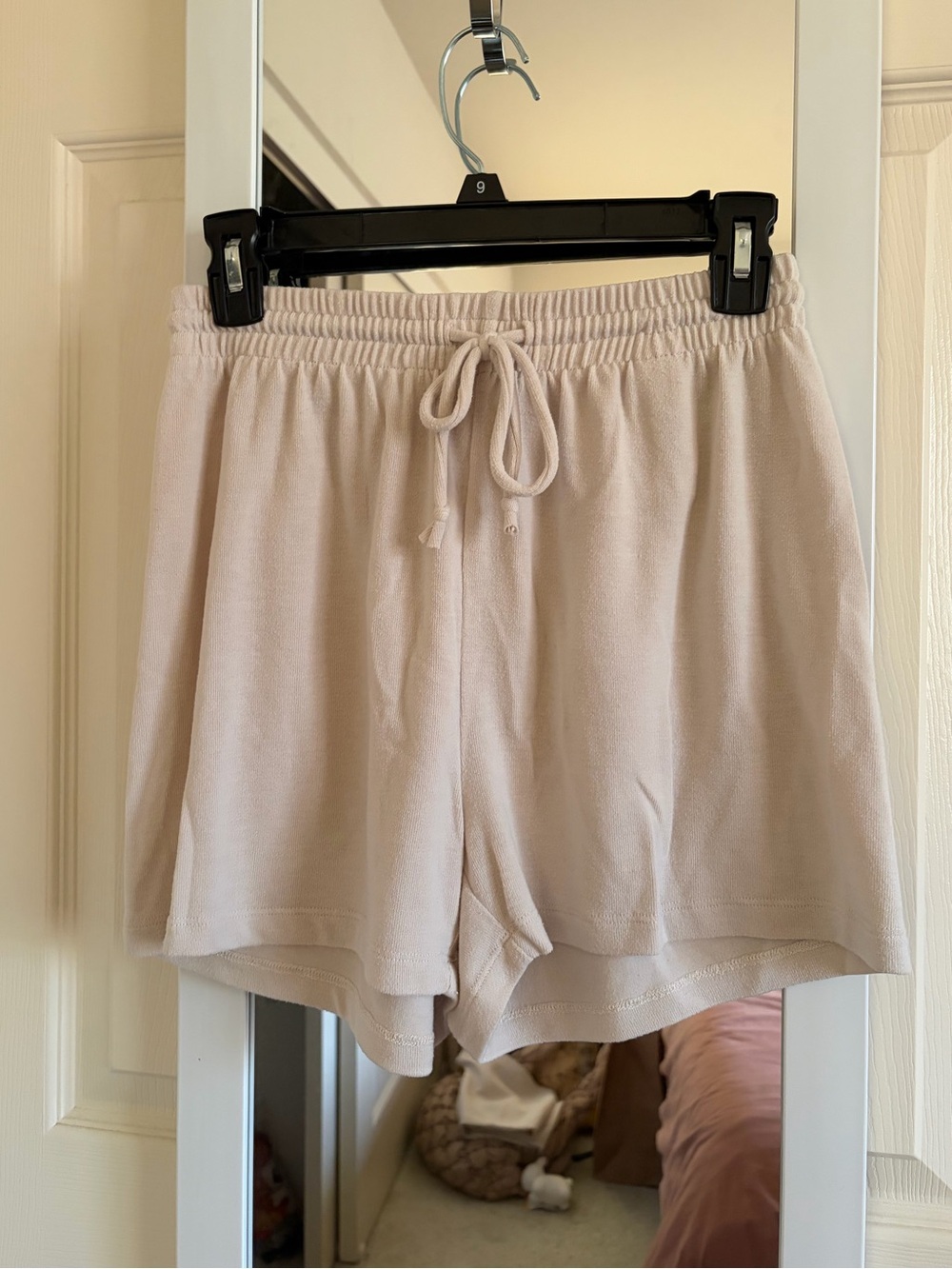 Aritzia Wilfred Free Lounge Shorts S Cream/White